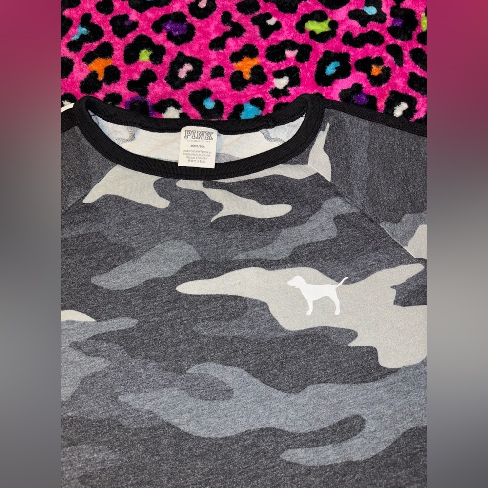 Medium Victoria’s Secret Grey and Black Camo T-Shirt - Picture 2 of 4